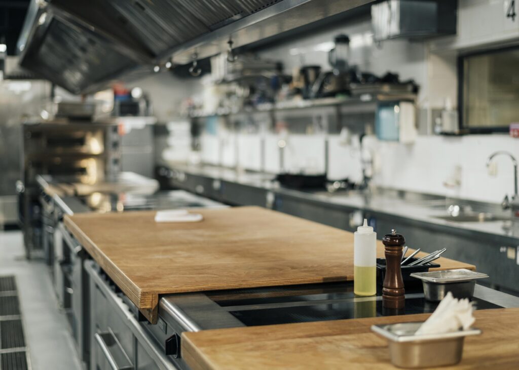 How to Prepare Your Restaurant for a Cleanout in Vancouver